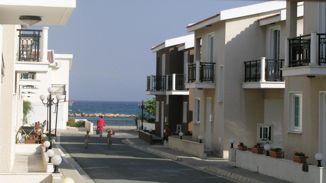 Oroklini Apartment | Philippou Beach Villas & Apartments