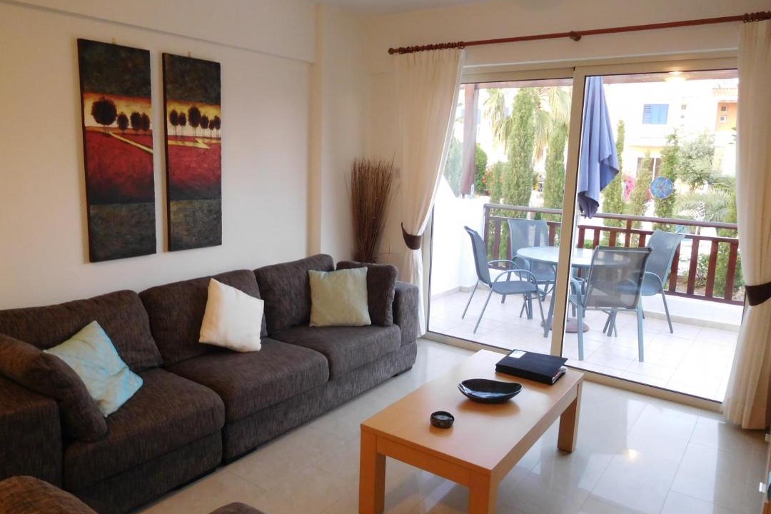 Peyia Town Apartment | Vanessa 2 bedroom apartment
