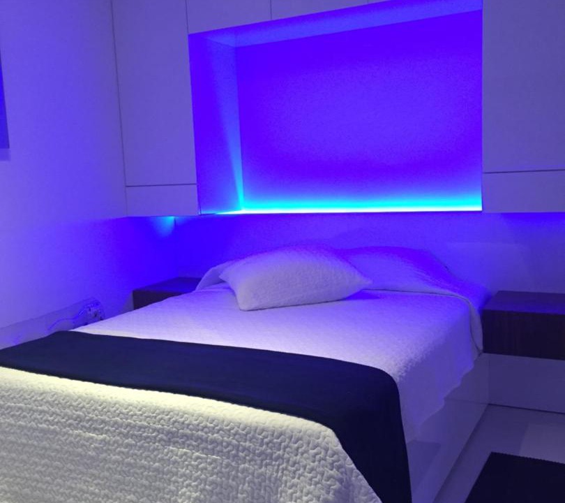 Agios Tychon Apartment | Modern Seaview Beach Studio Limassol