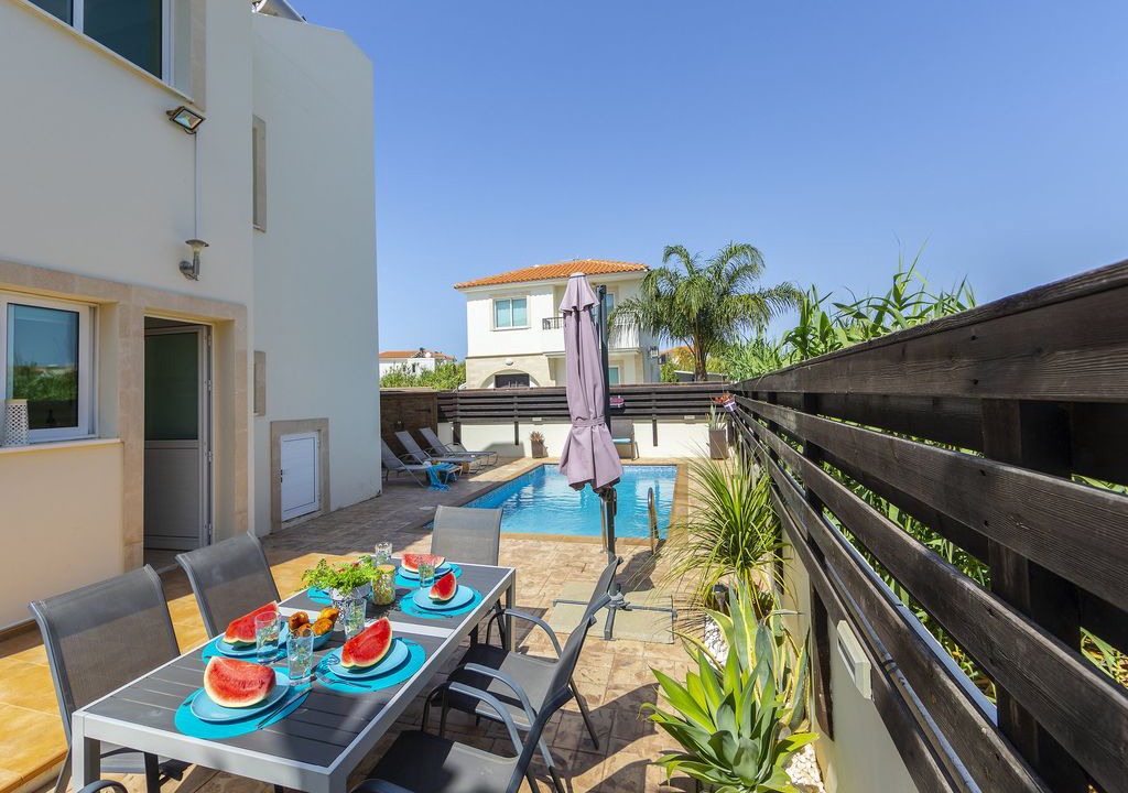 Photo of Patio Balcony in Pernera