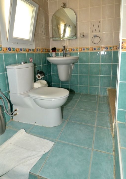 Photo of Bathroom in Catalkoy