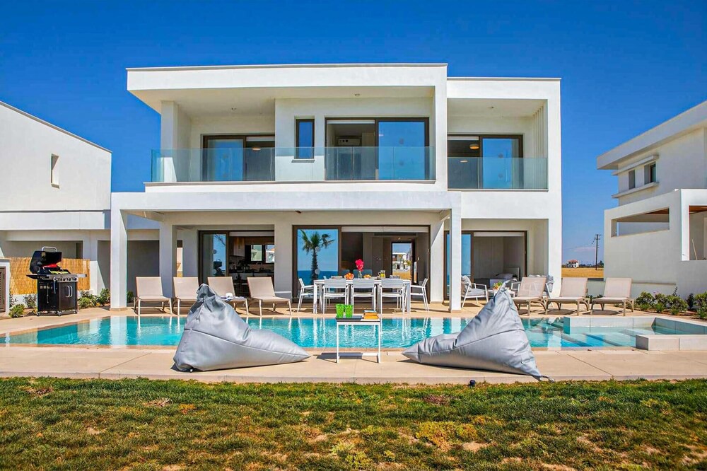 Photo of Outdoor in Softades