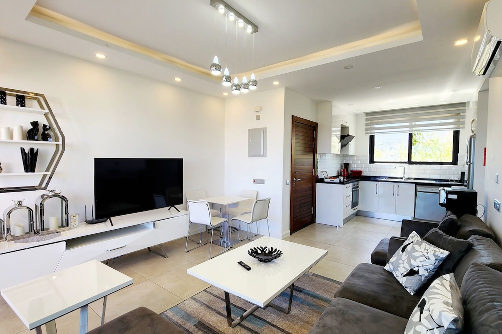 Photo of Livingroom in Bahceli