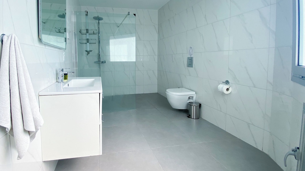 Photo of Bathroom in City Centre