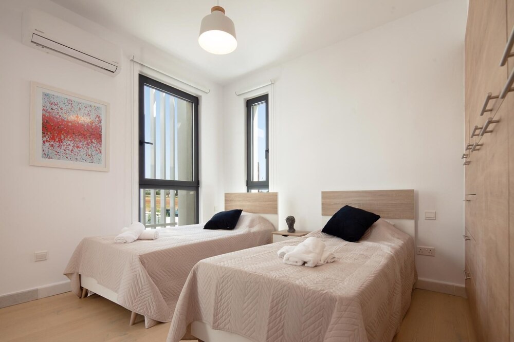 Photo of Bedroom in Emba