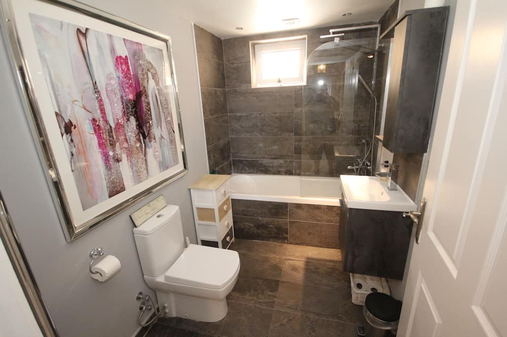 Photo of Bathroom in Kyrenia District