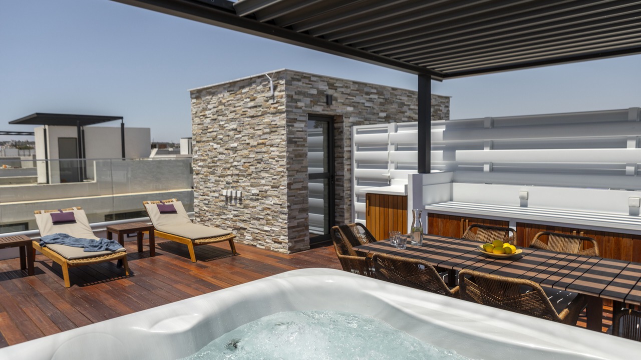 Photo of Outdoor in Pernera