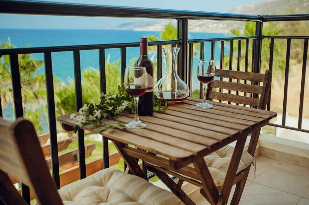 Photo of Patio Balcony in Pomos