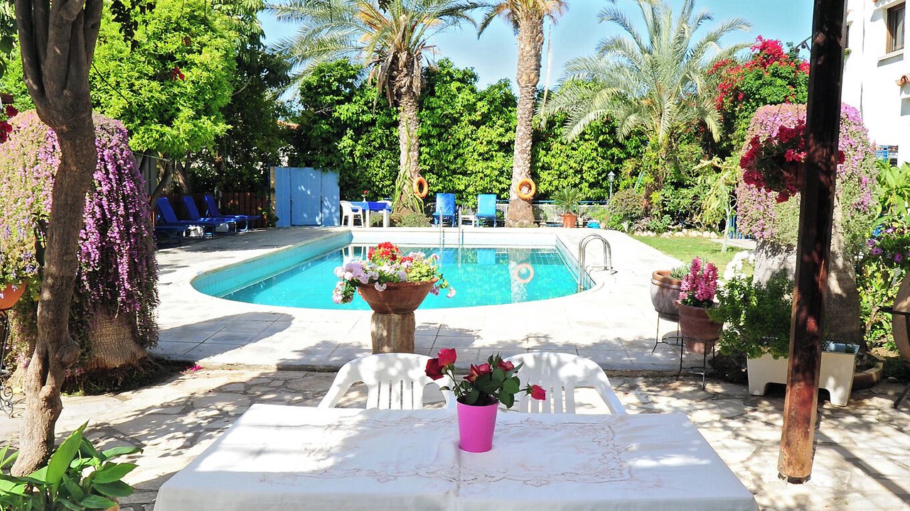 Photo of Outdoor in Polis