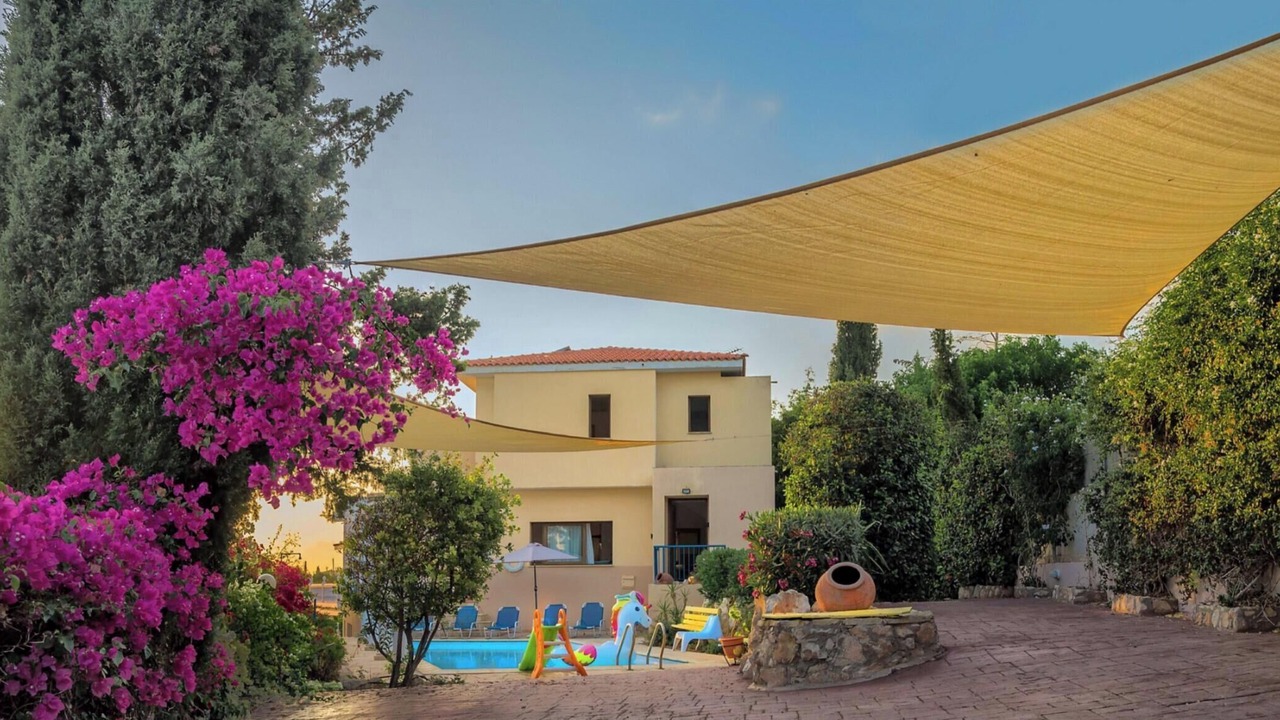 Photo of Outdoor in Pegeia