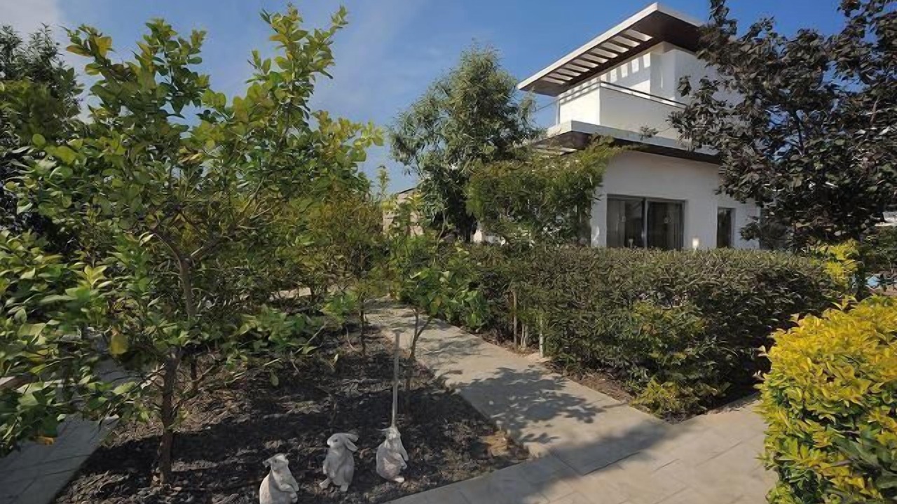 Photo of Outdoor in Pervolia