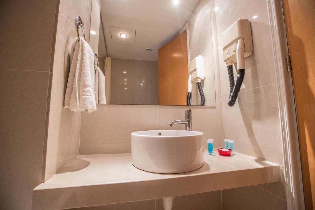 Photo of Bathroom in Pernera