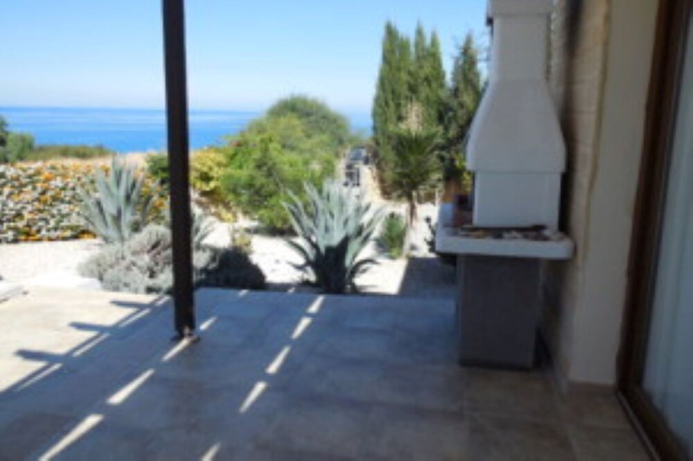 Photo of Patio Balcony in Esentepe