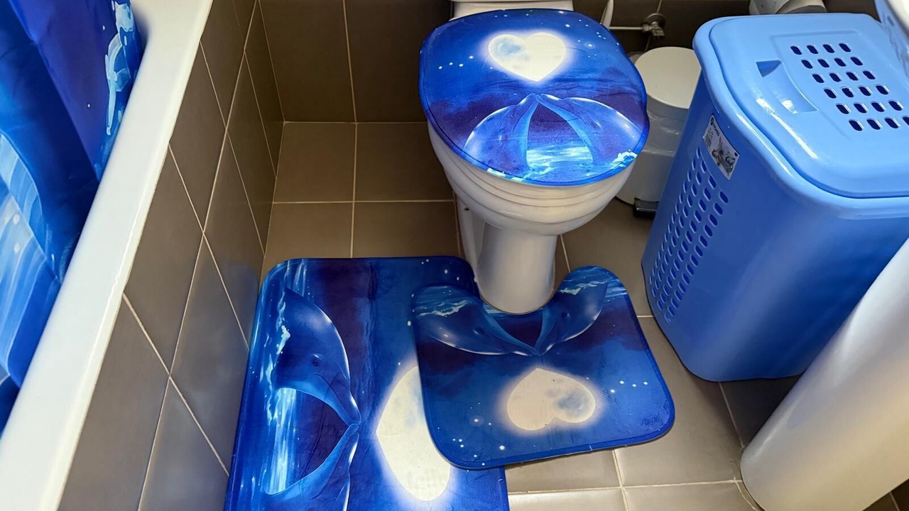 Photo of Bathroom in Melanos
