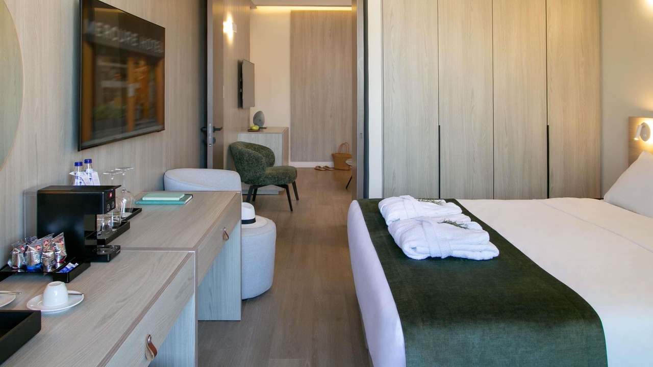 Photo of Bedroom in Larnaca City Centre