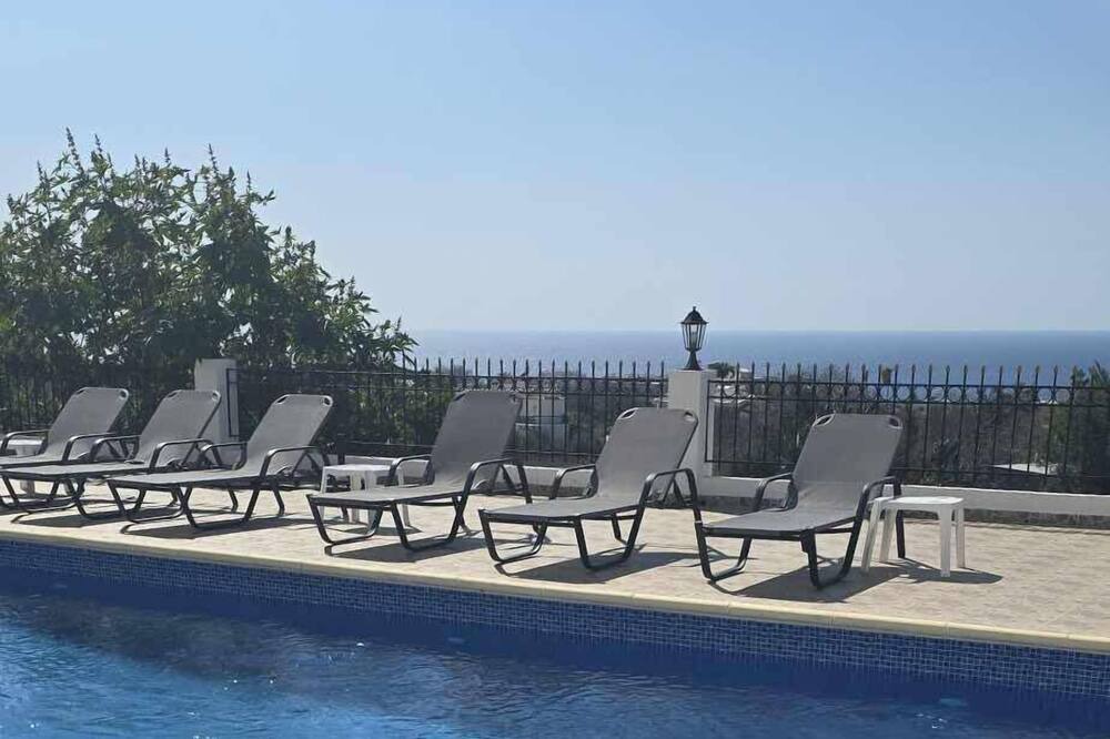 Photo of Outdoor in Kissonerga