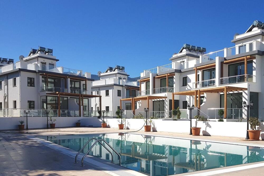 Photo of Outdoor in Karavas