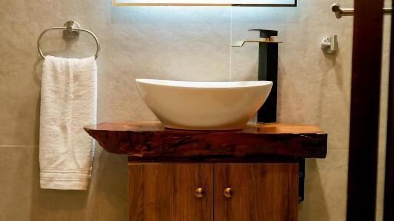 Photo of Bathroom in Vouni