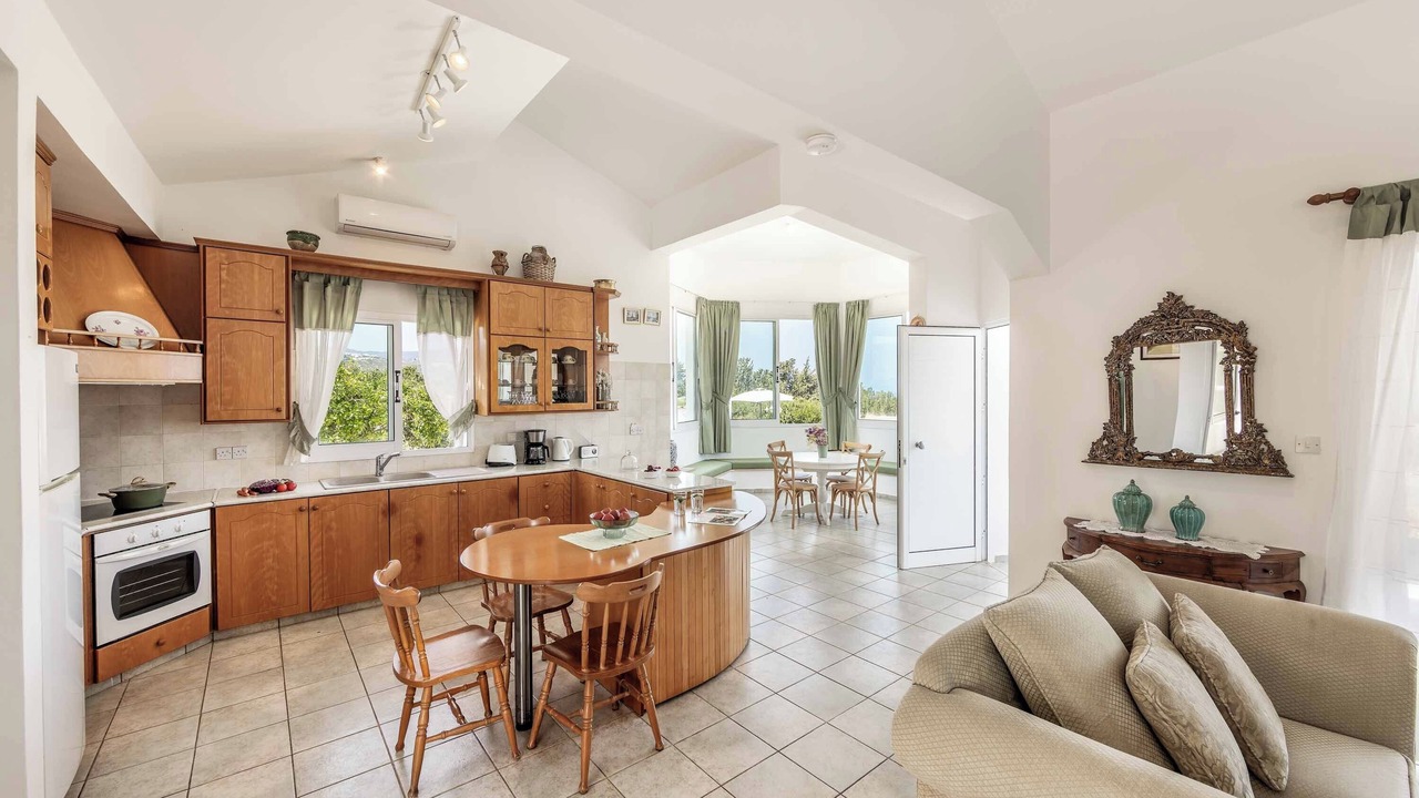 Photo of Livingroom in Latchi