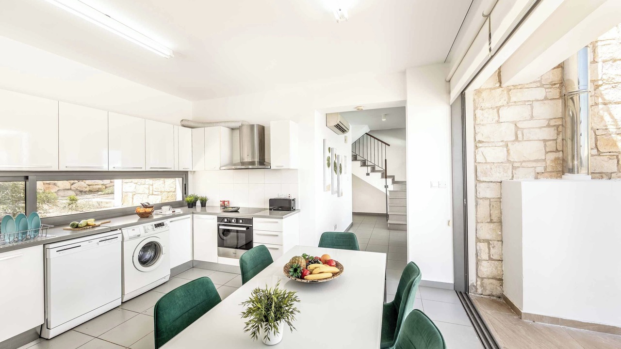 Photo of Kitchen in Latchi