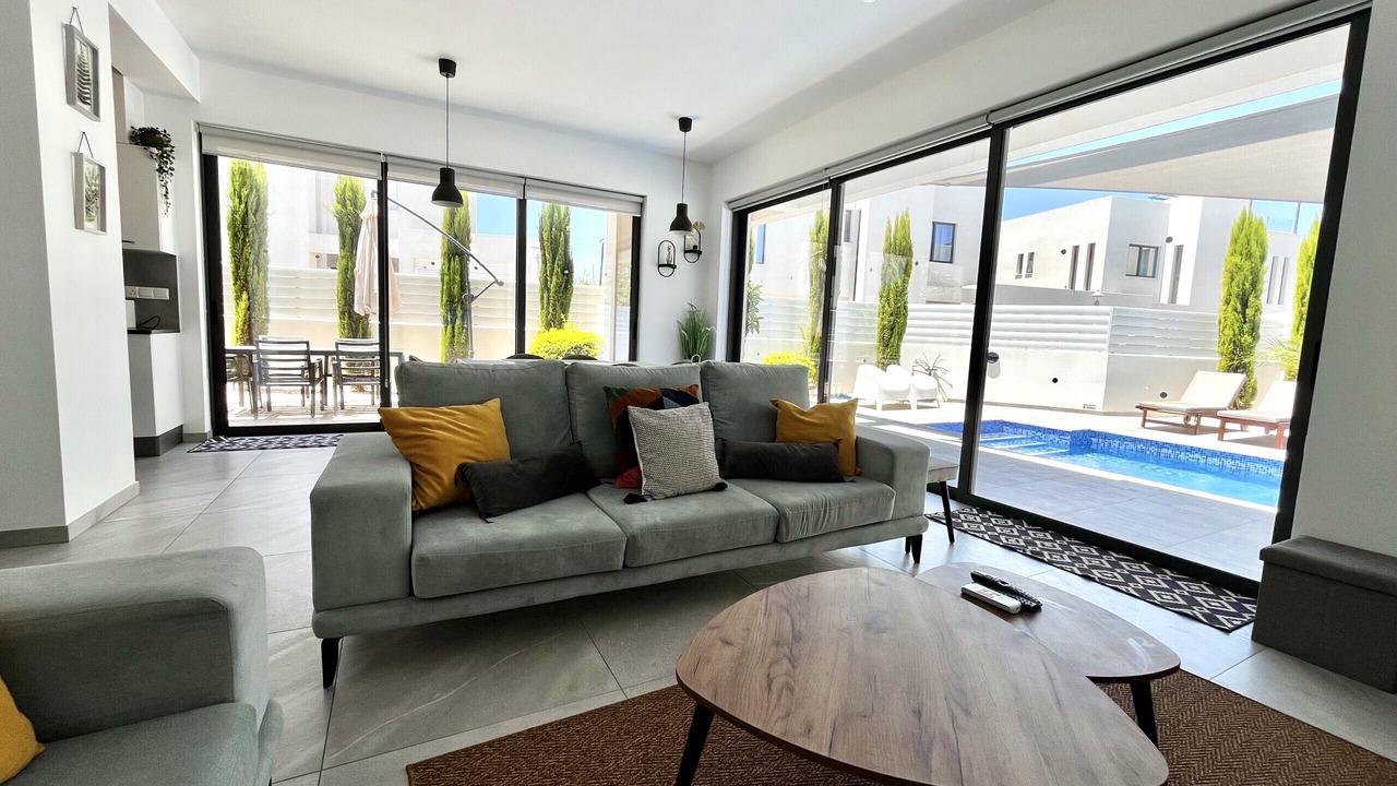 Photo of Livingroom in Pernera