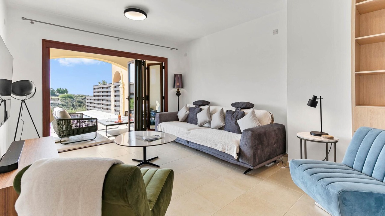 Photo of Livingroom in Aphrodite Hills