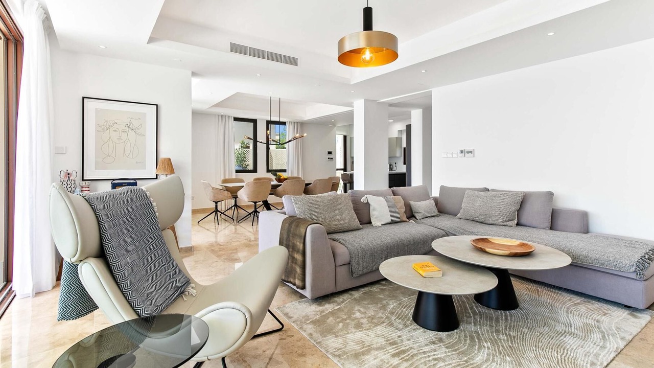 Photo of Livingroom in Aphrodite Hills