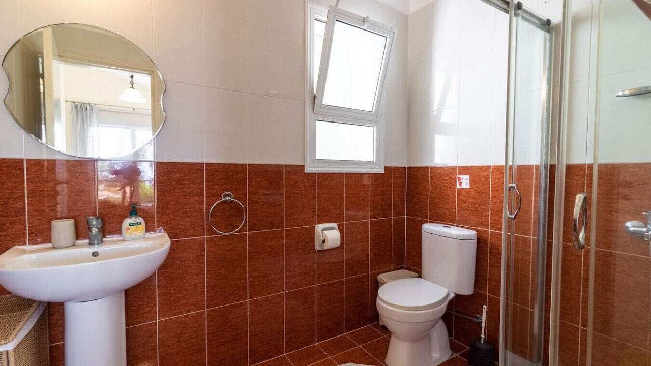 Photo of Bathroom in Pegeia