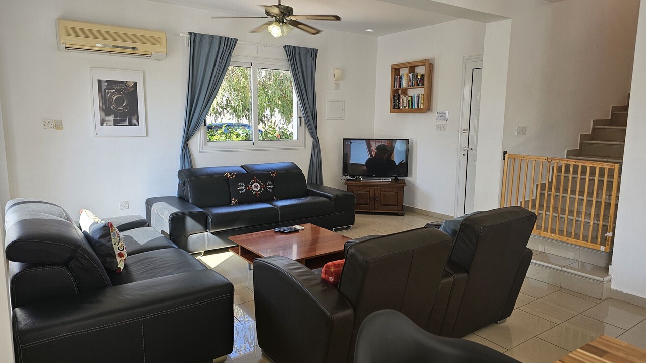 Photo of Livingroom in Pernera