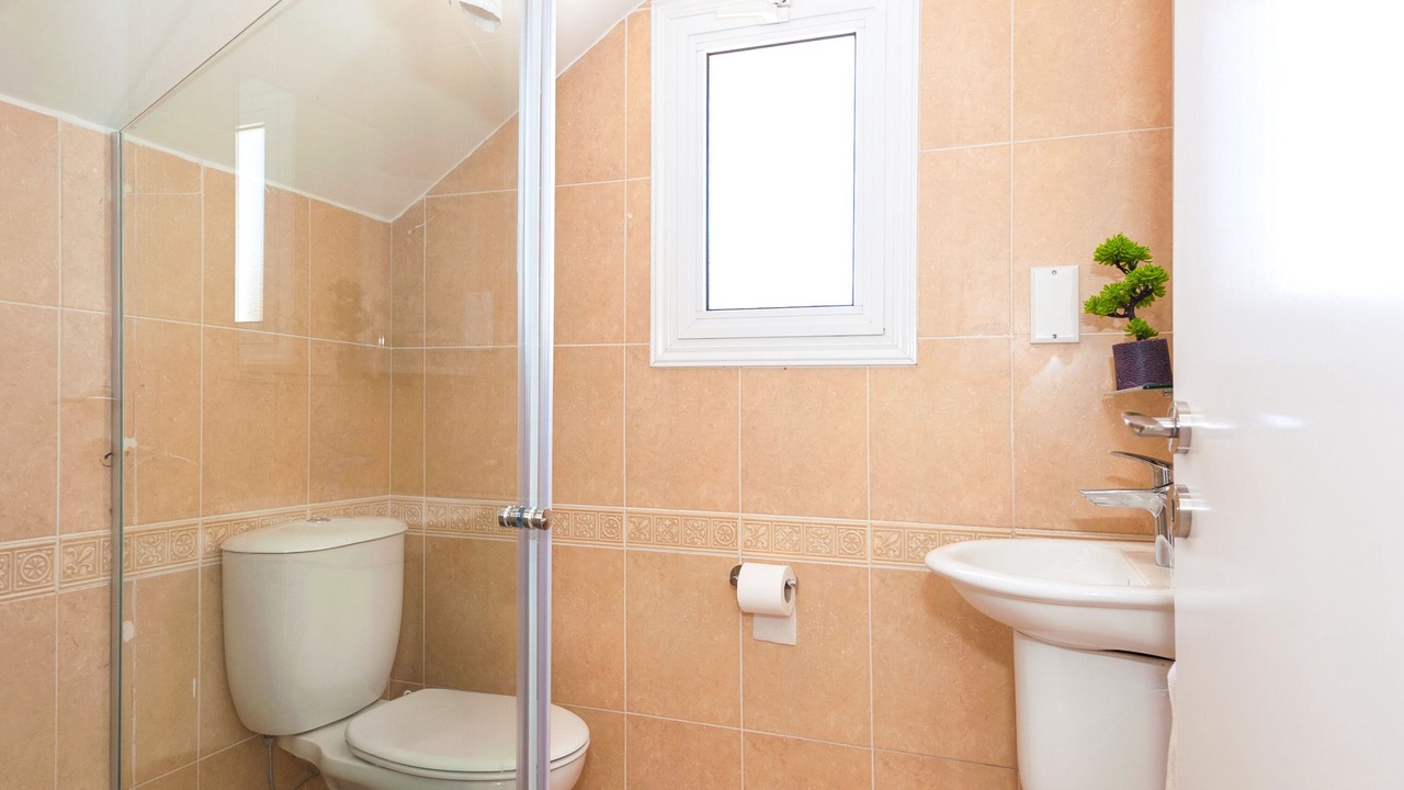 Photo of Bathroom in Pernera