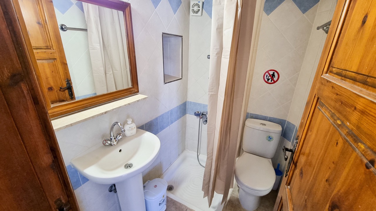 Photo of Bathroom in Skarinou