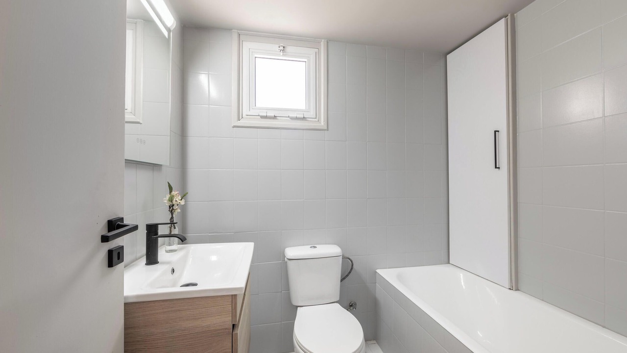 Photo of Bathroom in Pervolia