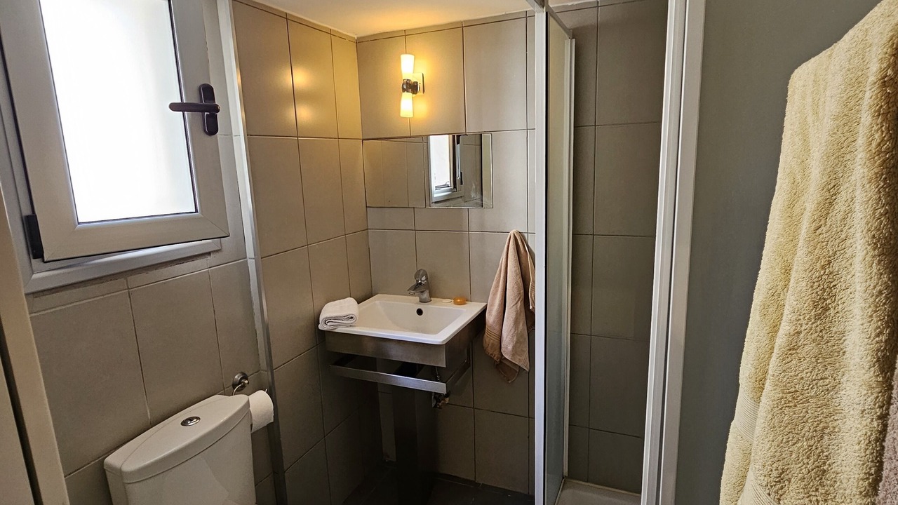 Photo of Bathroom in Aglantzia