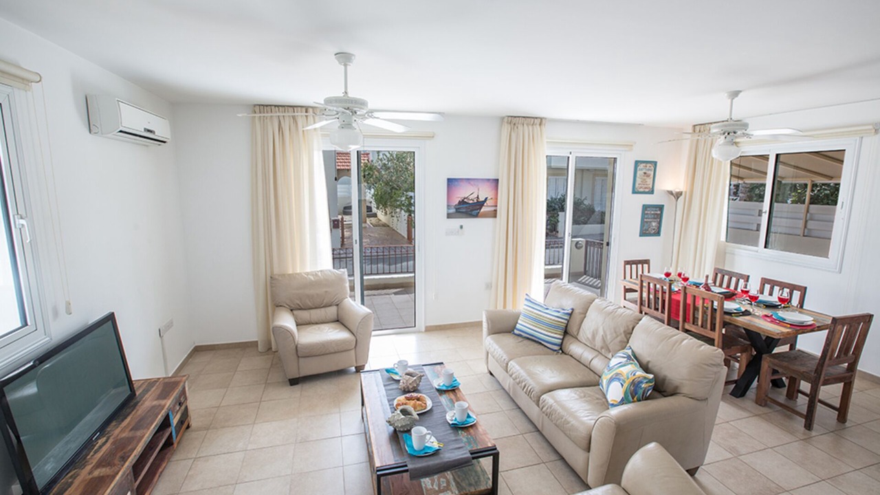 Photo of Livingroom in Pernera