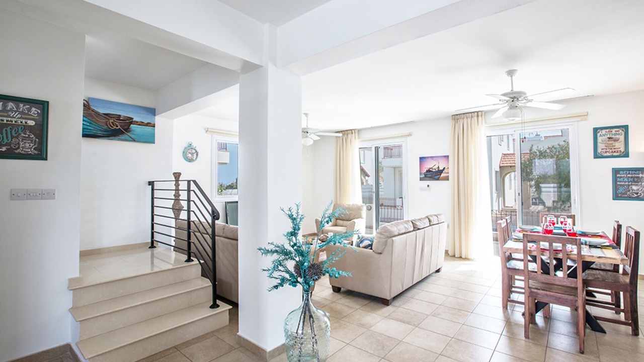 Photo of Livingroom in Pernera
