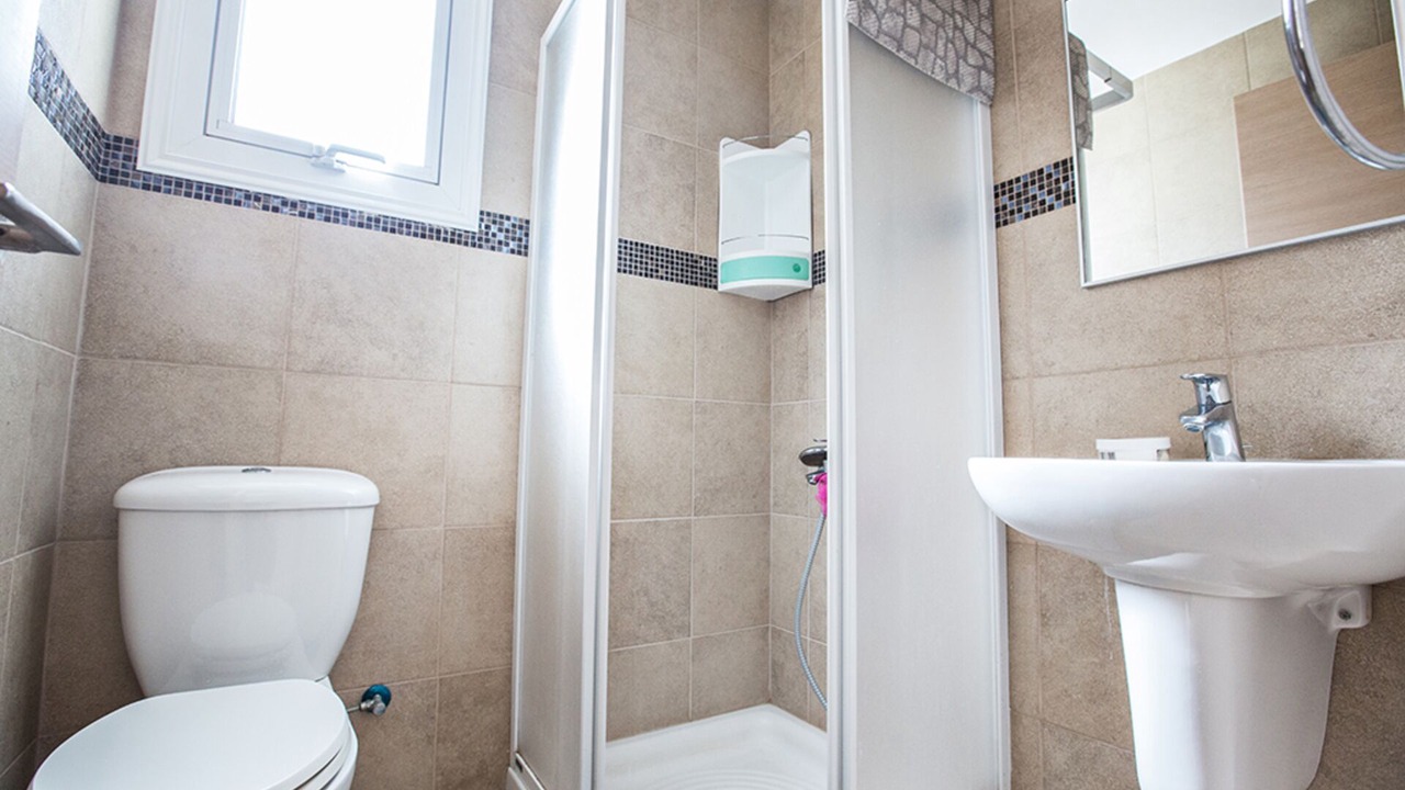 Photo of Bathroom in Pernera