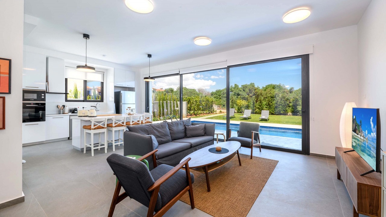 Photo of Livingroom in Paralimni
