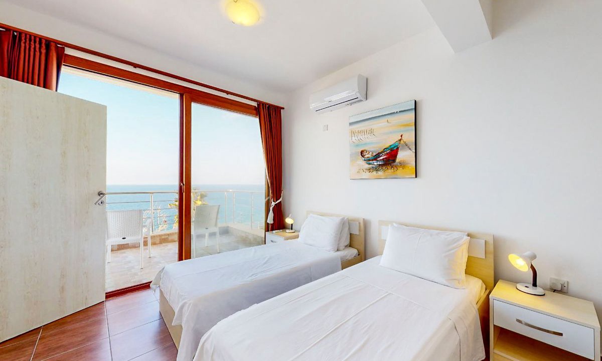 Photo of Bedroom in Esentepe