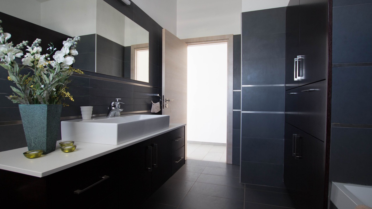 Photo of Bathroom in Paralimni
