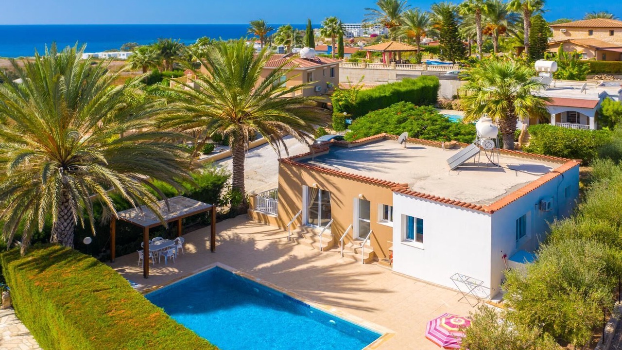 Photo of Outdoor in Pegeia