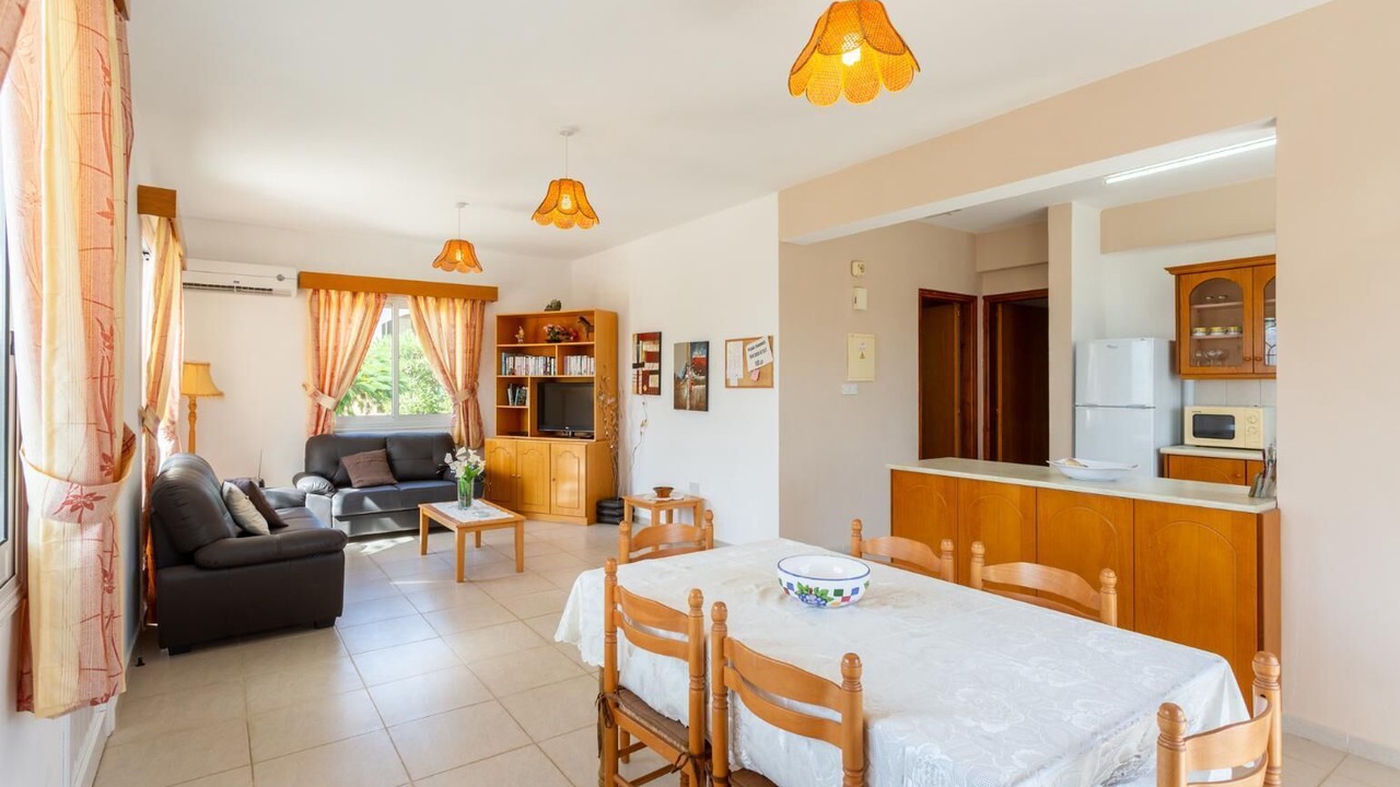 Photo of Bedroom in Pegeia