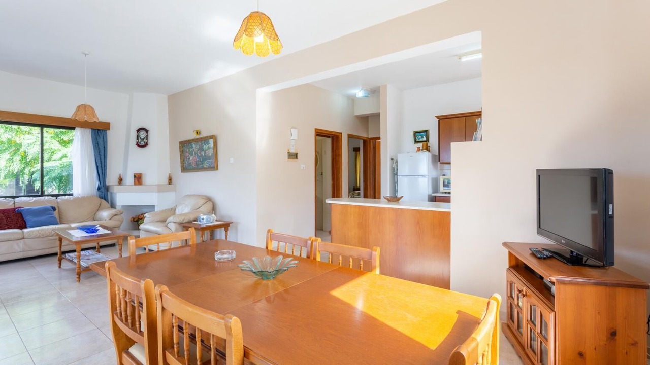 Photo of Livingroom in Pegeia