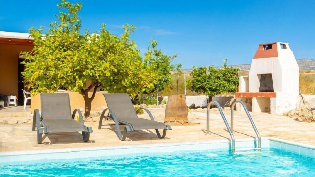 Photo of Outdoor in Pegeia