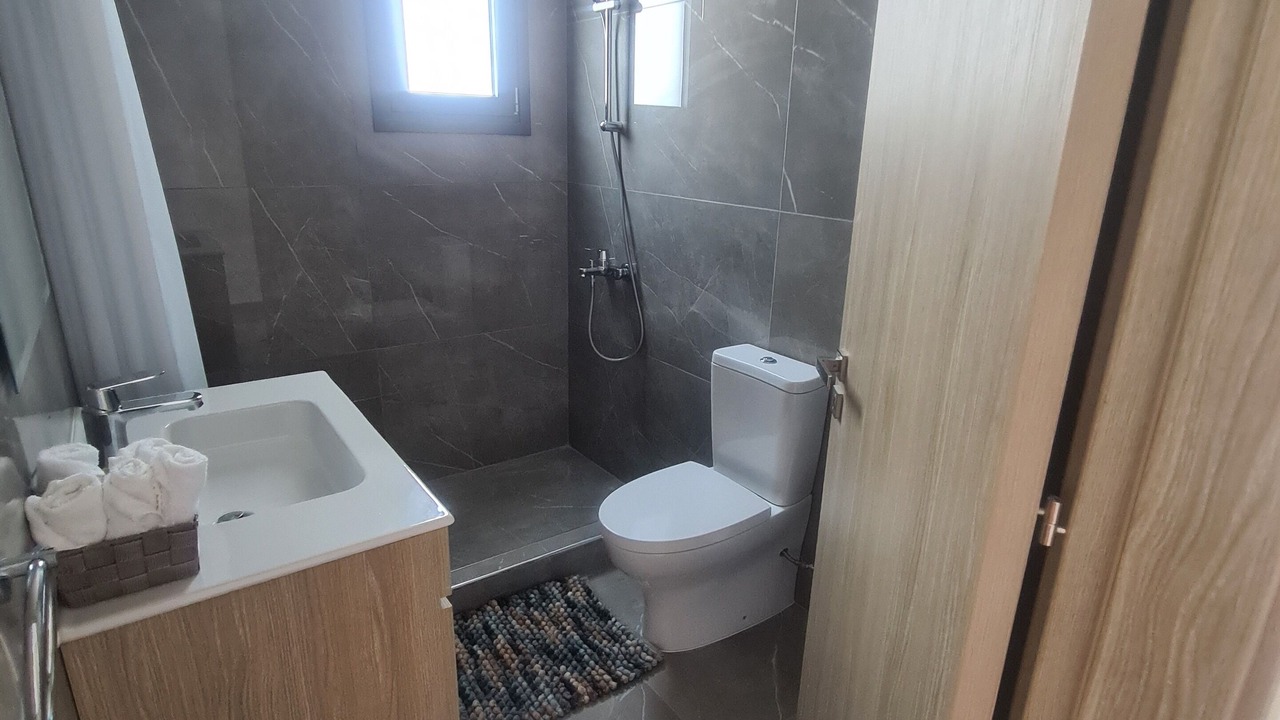Photo of Bathroom in Polis