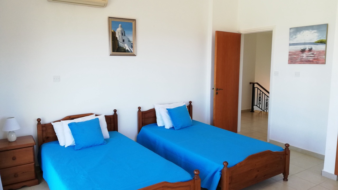 Photo of Bedroom in Sea Caves