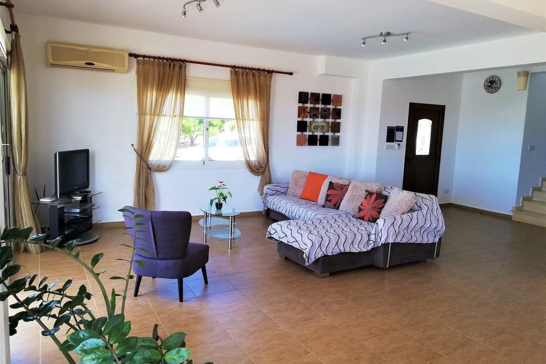 Photo of Livingroom in Sea Caves