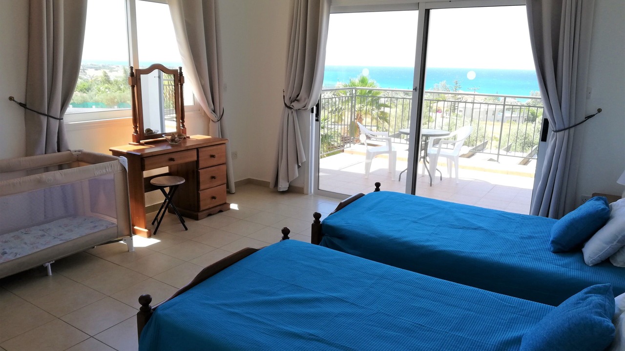 Photo of Bedroom in Sea Caves