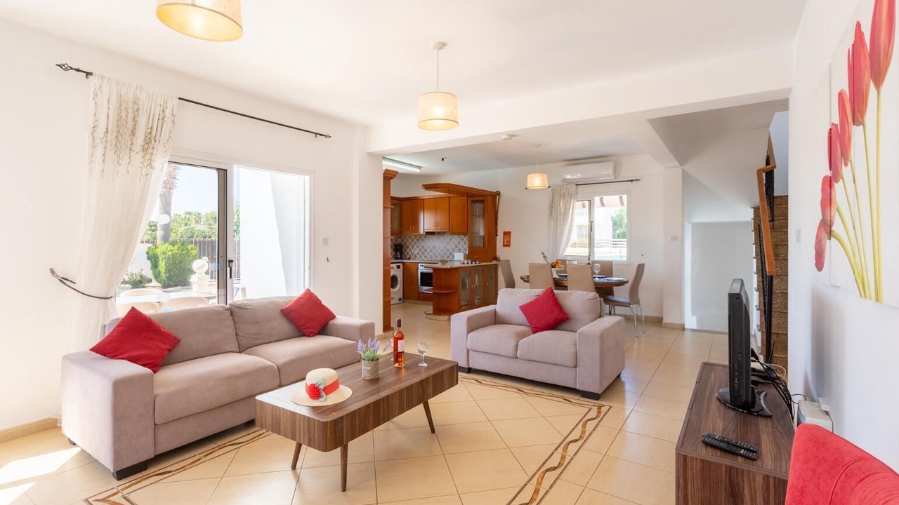 Photo of Bedroom in Pegeia