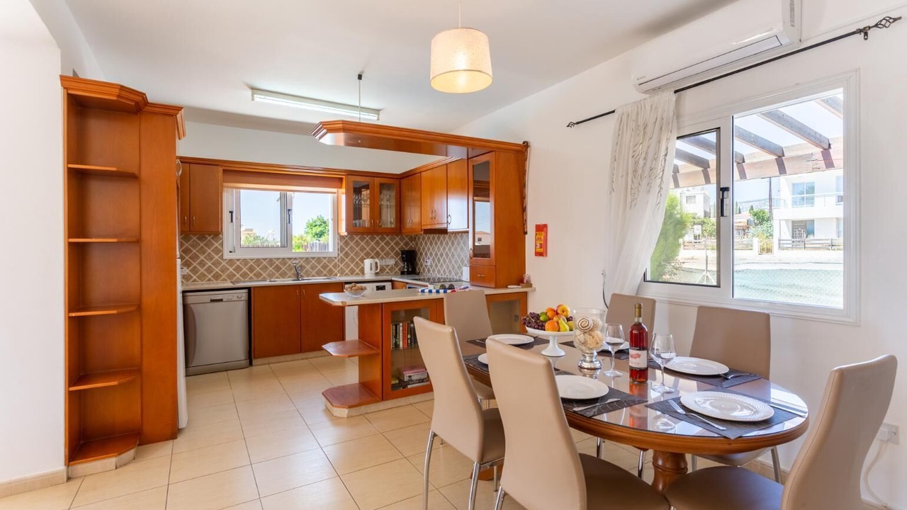Photo of Bedroom in Pegeia