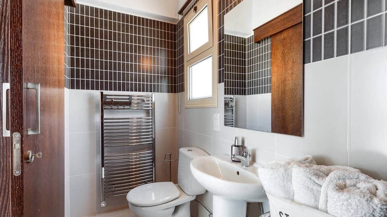 Photo of Bathroom in Peyia Town
